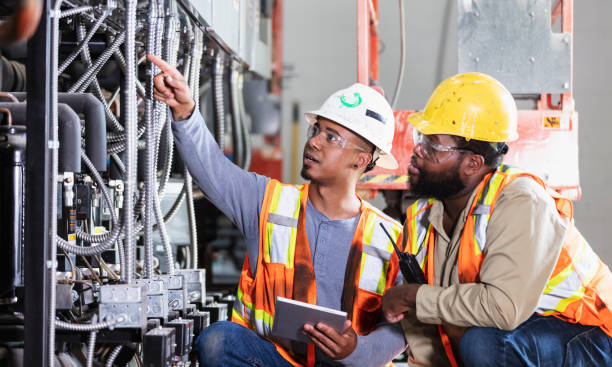 Best Electrical Contractors for Businesses  in Orlando, FL